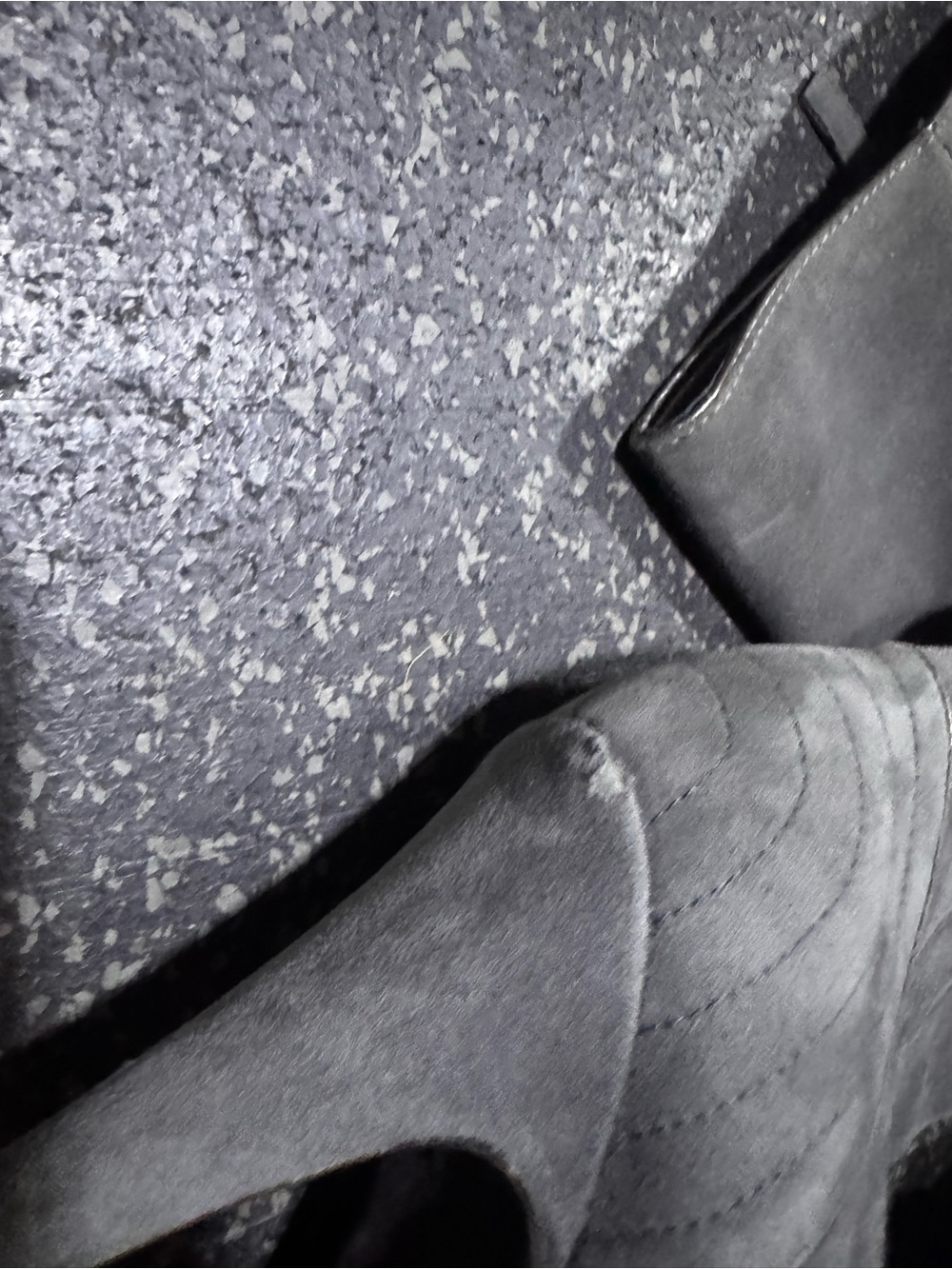 Yves Saint Laurent Gray Suede Pump